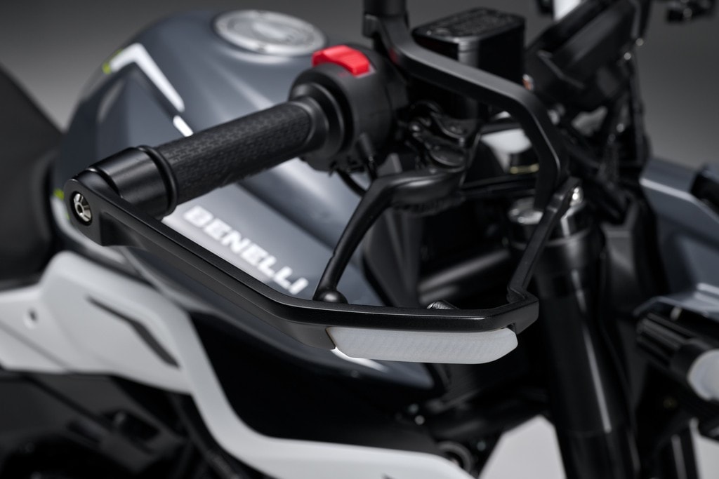 Benelli presenta la nuova Tornado Naked Twin 500